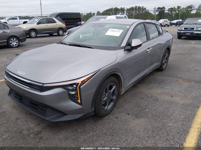 Vin: 3kpft4de1se186317, lot: 45502677, kia k4 lxs 20252
