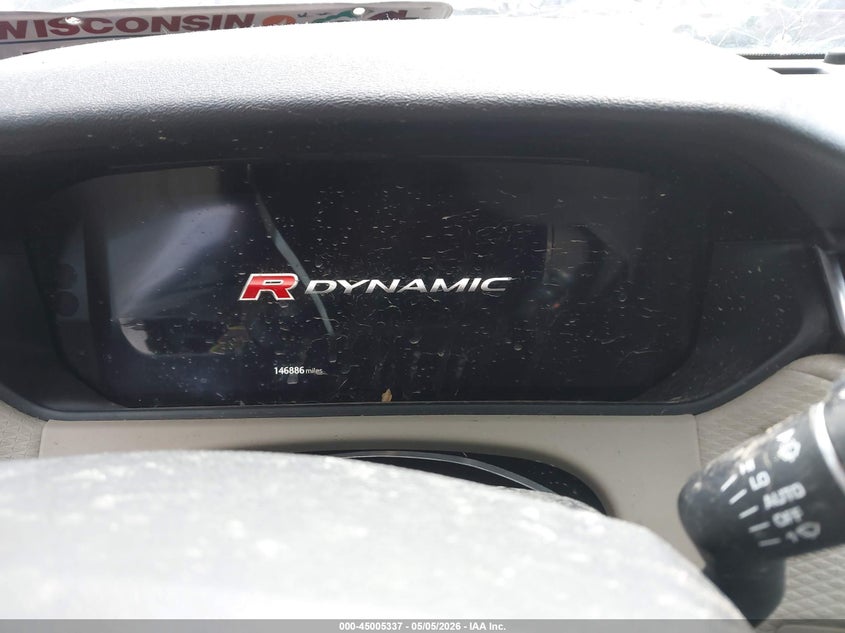 2018 Land Rover Range Rover Velar P250 Se R-Dynamic VIN: SALYL2RX2JA715324 Lot: 45005337