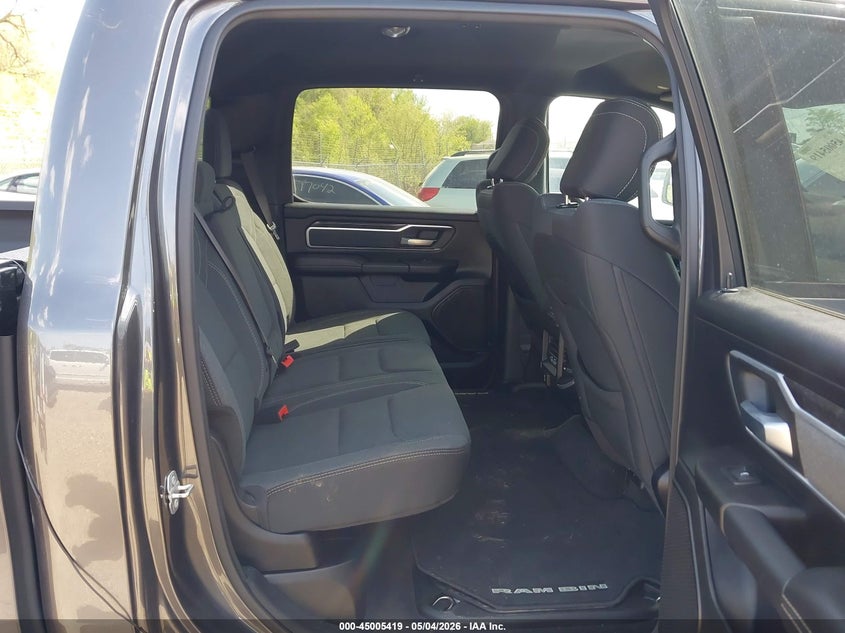 2022 RAM 1500 auction photo 8