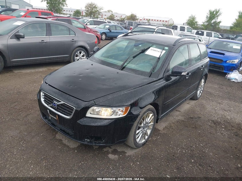 Vin: yv1382mw4a2542590, lot: 45502903, volvo v50 2.4i 20102