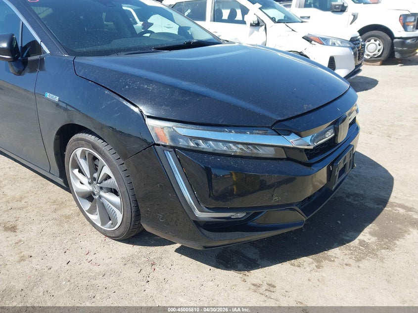 2018 Honda Clarity Plug-In Hybrid Touring VIN: JHMZC5F32JC017796 Lot: 45005810