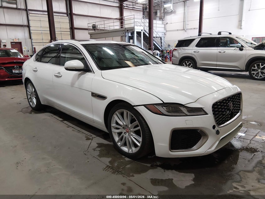 2022 Jaguar Xf