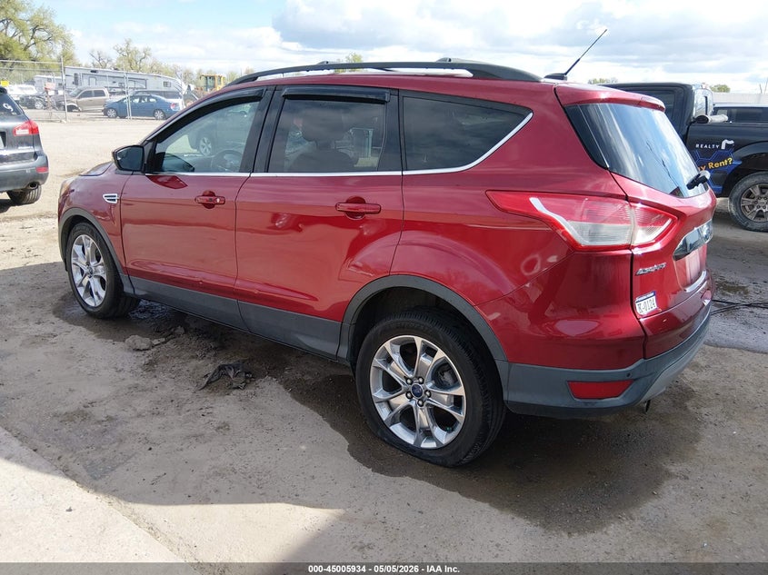 Vin: 1fmcu9hx2dub89011, lot: 45503401, ford escape sel 20133