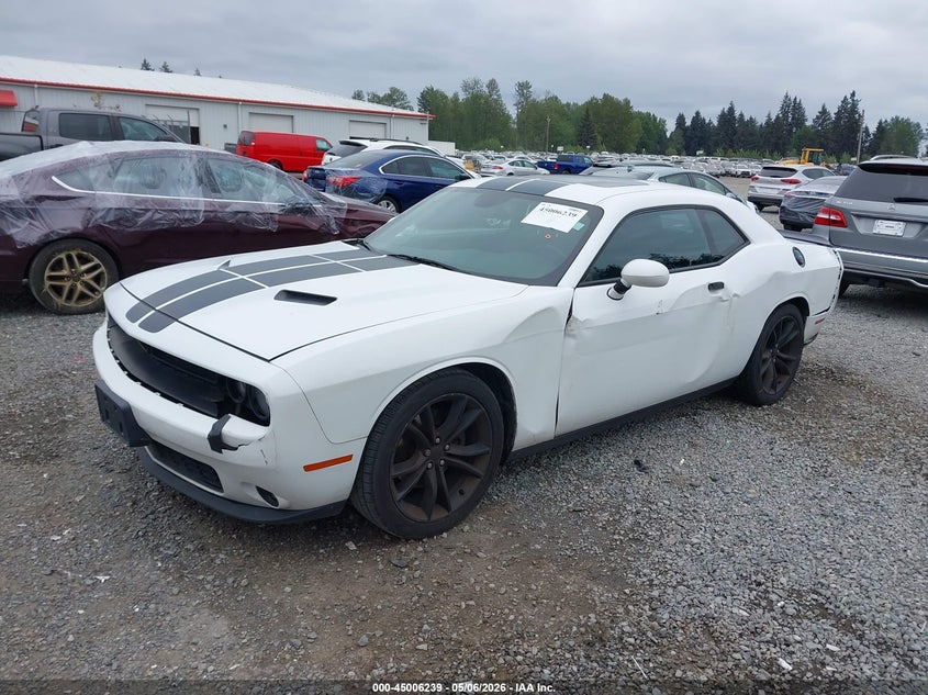 2C3CDZAG0GH184741 2016 DODGE CHALLENGER SXT photo 1