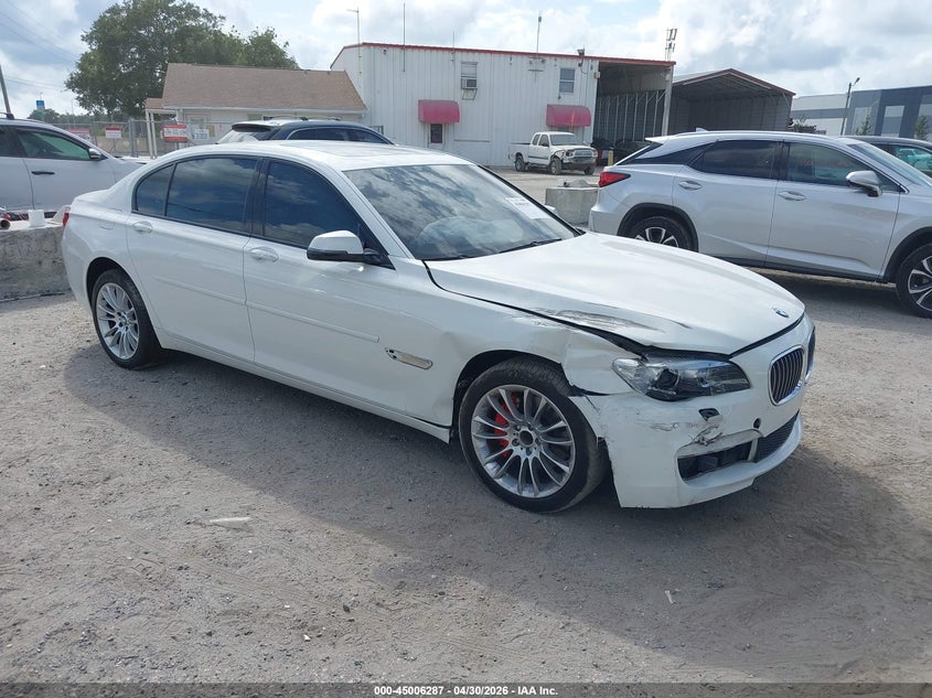 2015 BMW 740LI