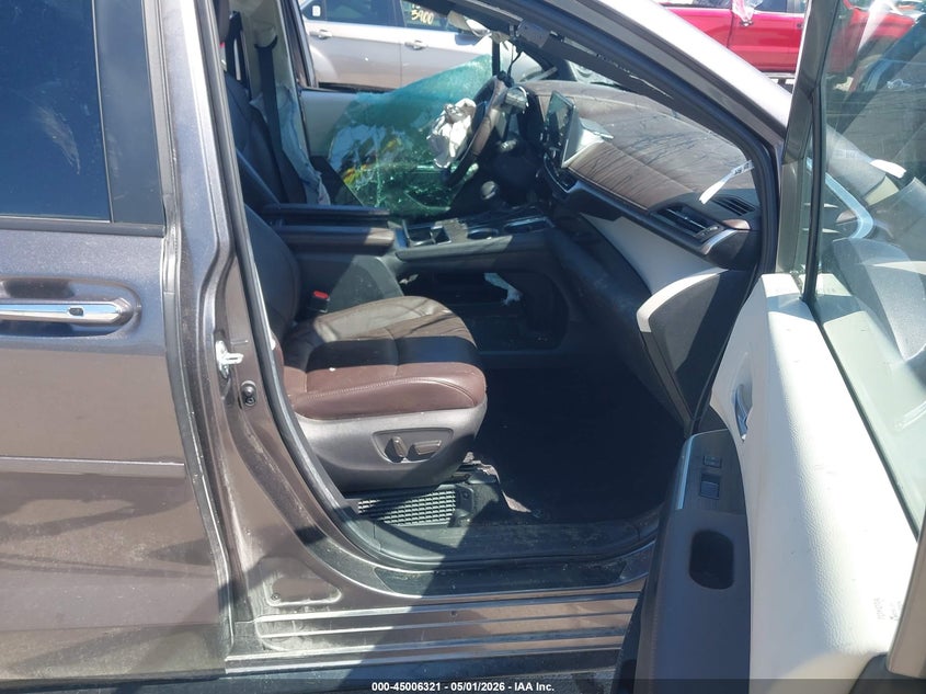 2023 TOYOTA SIENNA 2.5L I-4 DI, DOHC, V(VIN: 5TDESKFC9PS104409