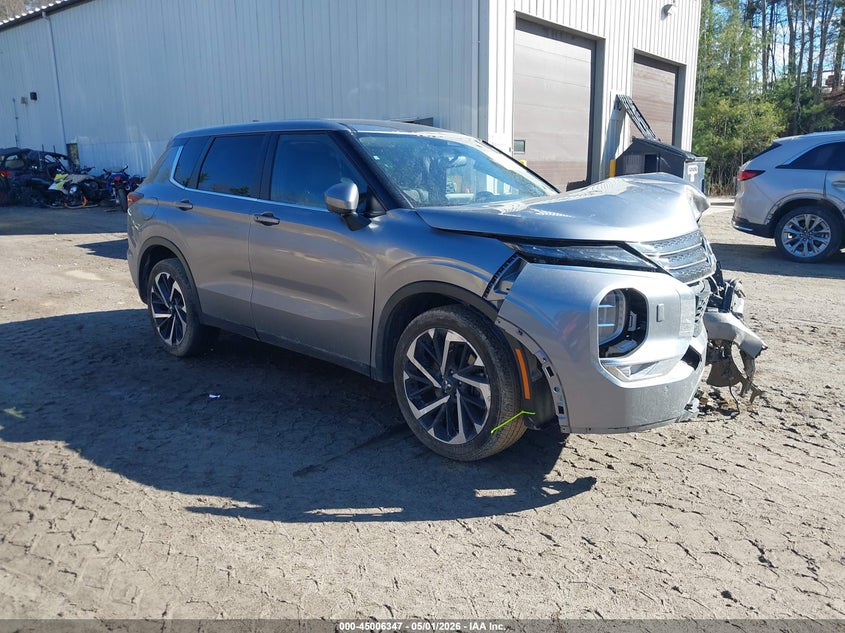 2023 Mitsubishi Outlander