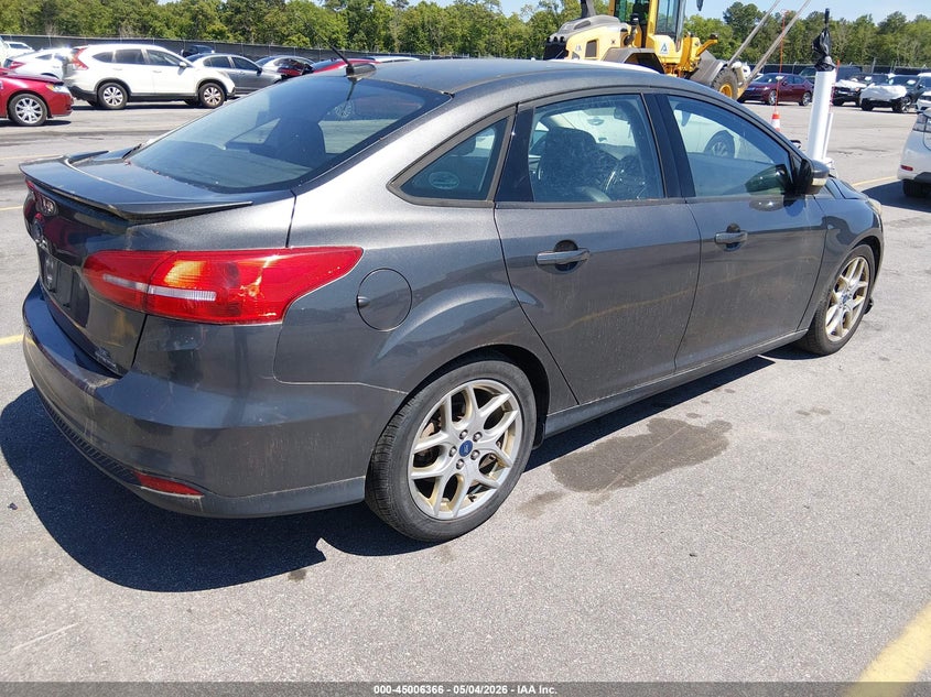 2015 FORD FOCUS auction photo 4