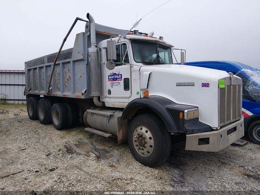 1996 KENWORTH CONSTRUCTION auction photo 1