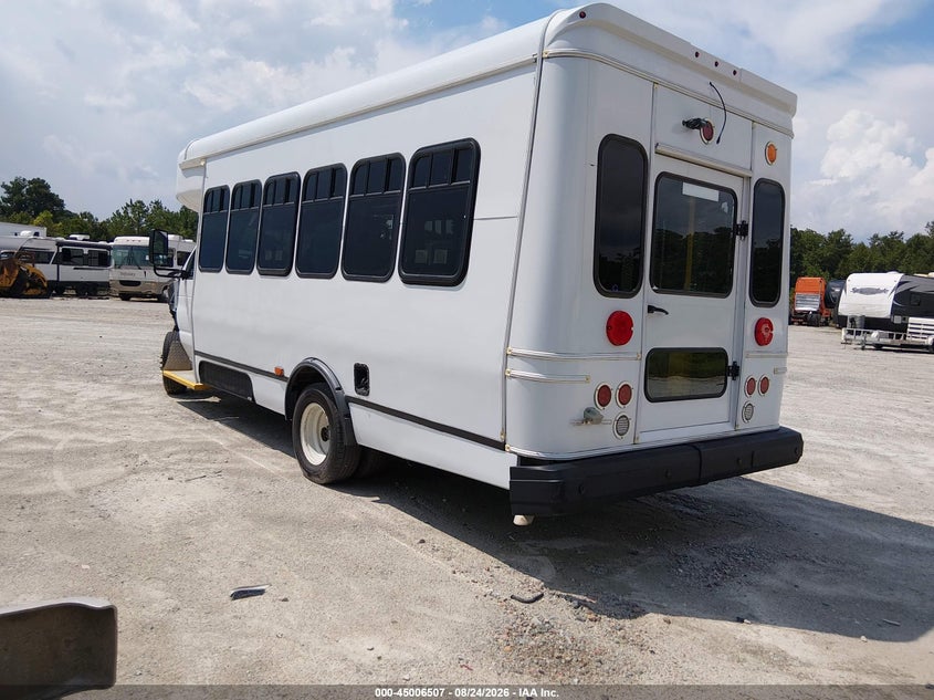 2024 FORD ECONOLINE VAN N/A