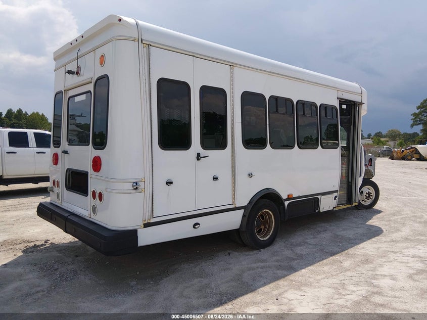 2024 FORD ECONOLINE VAN N/A
