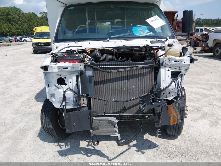 2024 FORD ECONOLINE VAN N/A