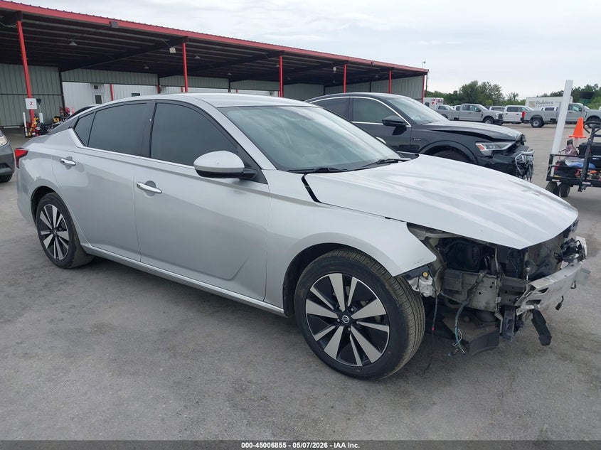 2022 Nissan Altima