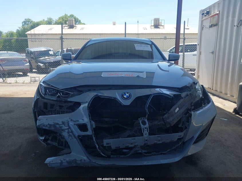 2022 BMW I4 auction photo 6
