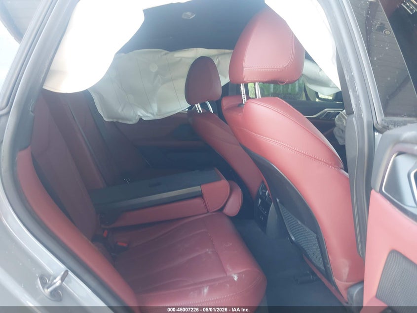 2022 BMW I4 auction photo 8