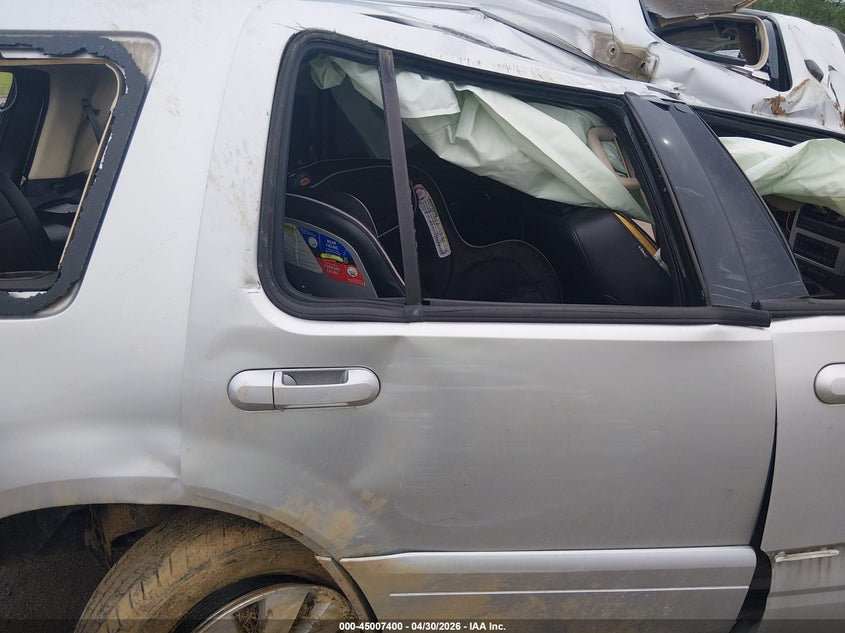 2010 MERCURY MOUNTAINEER auction photo 8