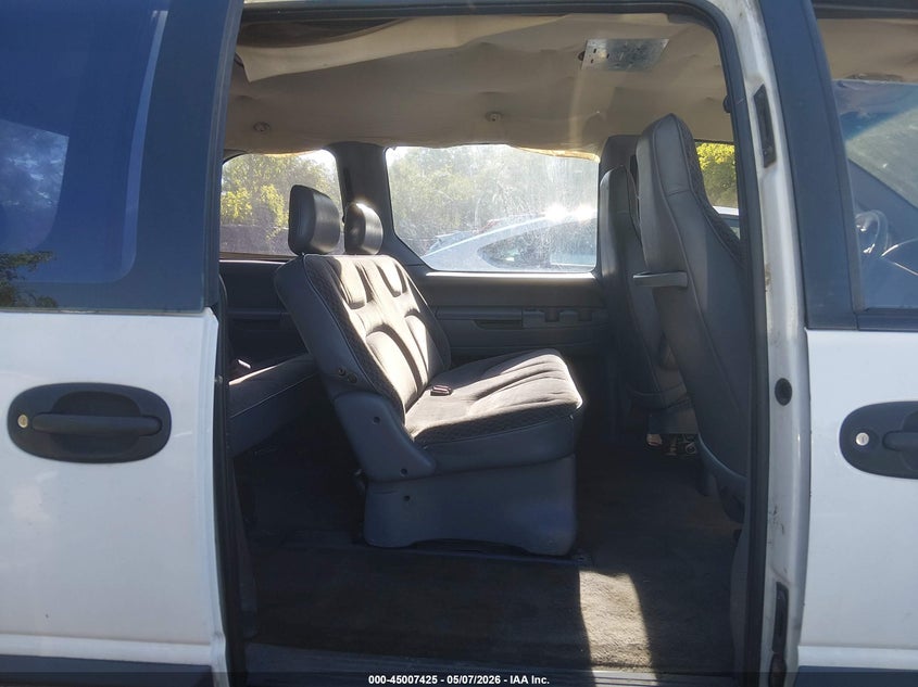 2000 DODGE CARAVAN auction photo 8