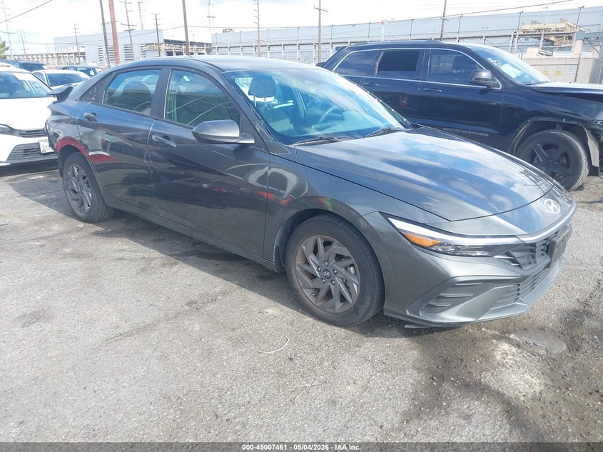 2024 Hyundai Elantra