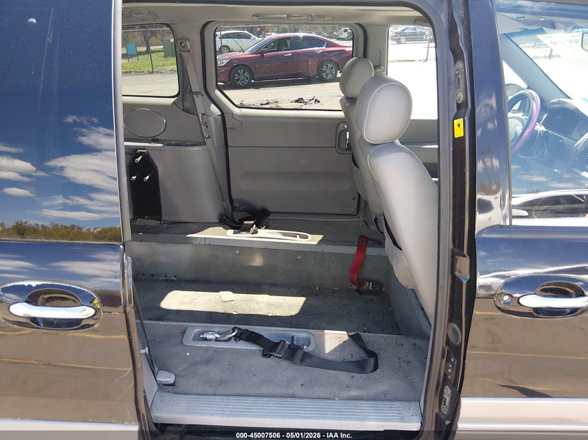 2004 Kia Sedona Ex/Lx VIN: KNDUP131446507624 Lot: 45007506