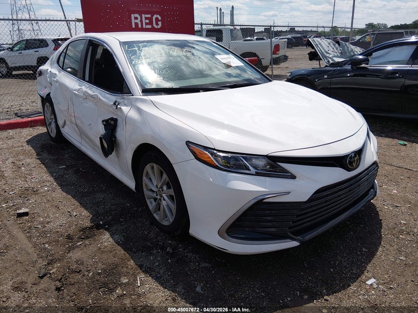 2023 TOYOTA CAMRY LE