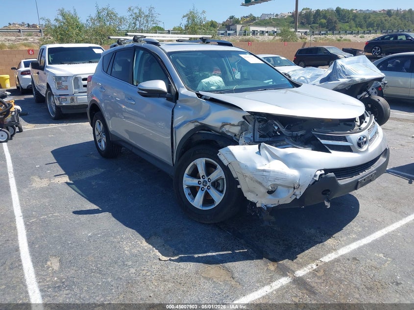 2015 TOYOTA RAV4 XLE