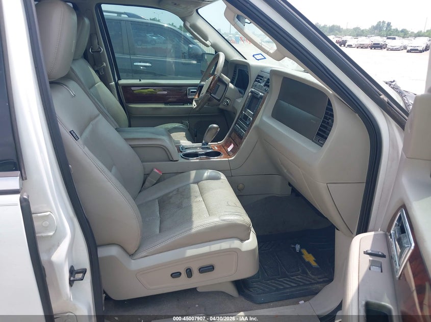 2012 Lincoln Navigator