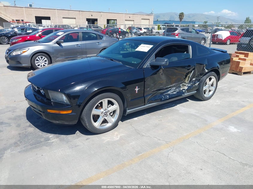 2008 Ford Mustang V6 Deluxe/V6 Premium 1ZVHT80N885111007 photo 1