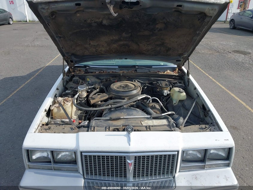 1986 Pontiac Bonneville Le VIN: 2G2GS69H3G2227801 Lot: 45008060