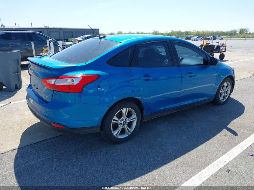 Vin: 1fahp3f22cl261504, lot: 45505892, ford focus se 20124