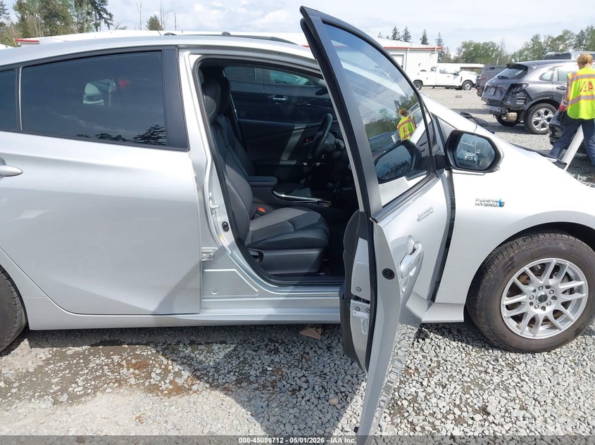 VIN JTDKAMFP1M3187707 2021 TOYOTA PRIUS PRIME XLE