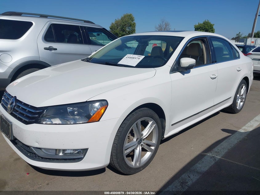2013 Volkswagen Passat 2.0l Tdi Sel Premium 1VWCN7A38DC031059 photo 1