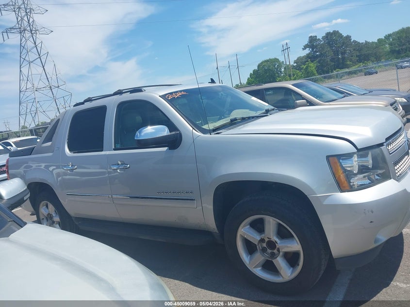 2011 Chevrolet Avalanche 5.3 1500 Ltz silver Lot 111045009059 Vin 3GNMCGE09BG120427