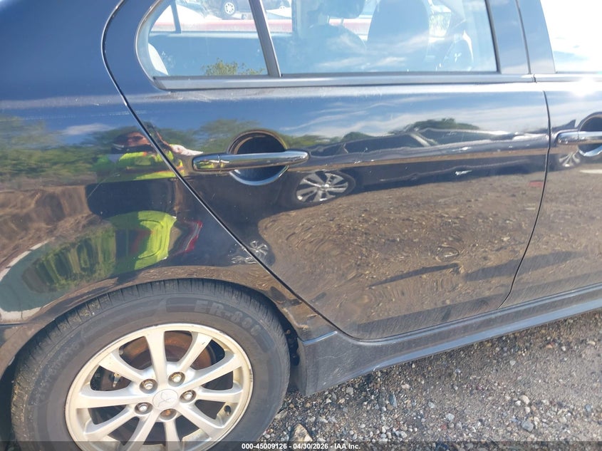 2010 Mitsubishi Lancer Es VIN: JA32U2FU0AU005064 Lot: 45009126