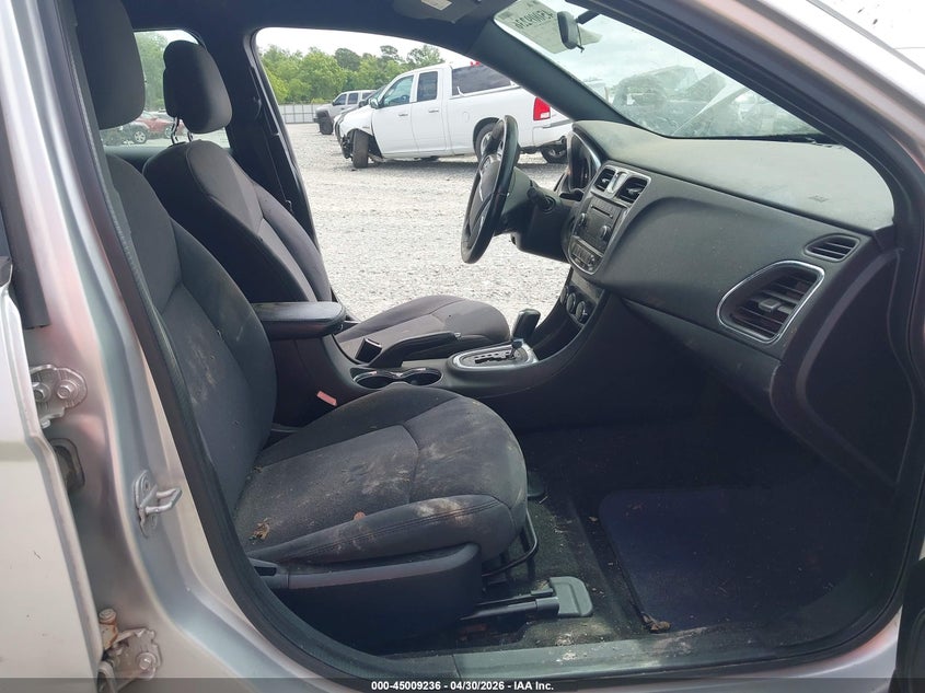 2012 CHRYSLER 200 SEDAN 2.4L I-4 DOHC, VVT, 173HP