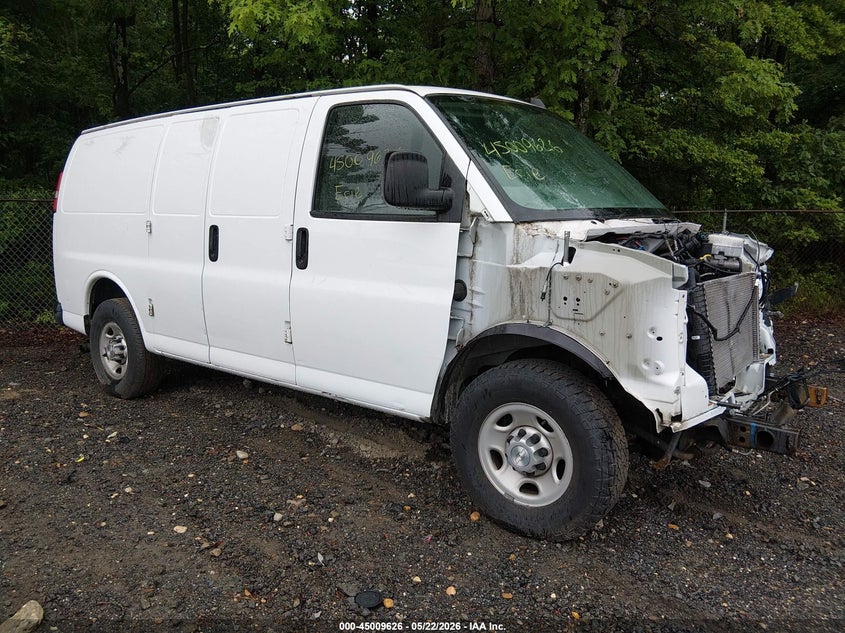 CHEVROLET EXPRESS 2500 2017. Lot# 45009626. VIN 1GCWGAFF1H1192400. Photo 1
