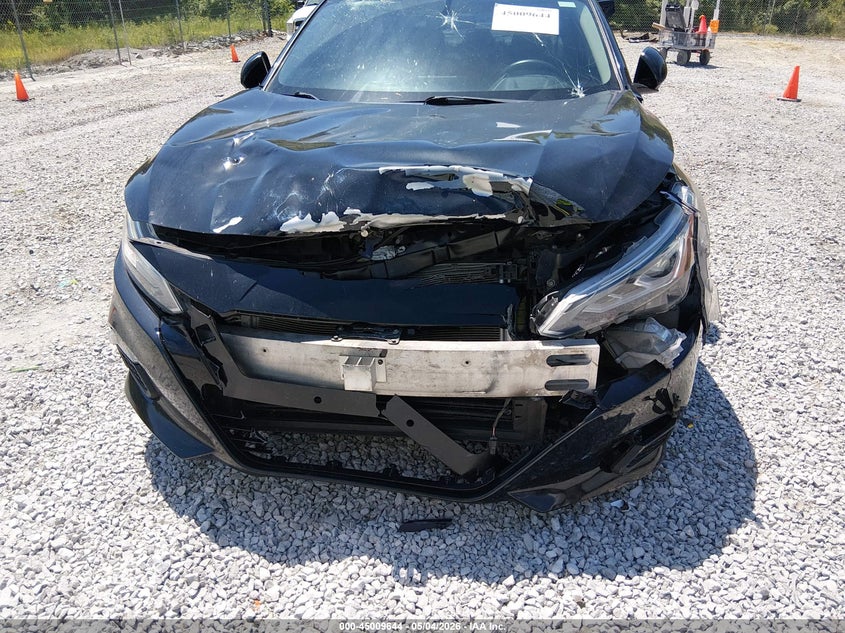 2019 NISSAN ALTIMA auction photo 6