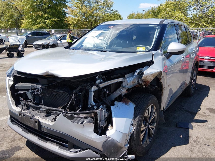 2021 NISSAN ROGUE auction photo 2
