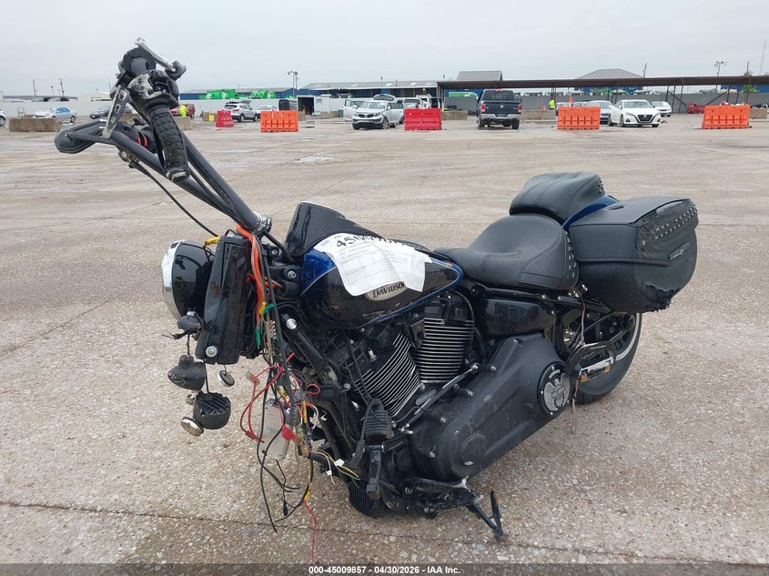 HARLEY-DAVIDSON FLHCS 2023