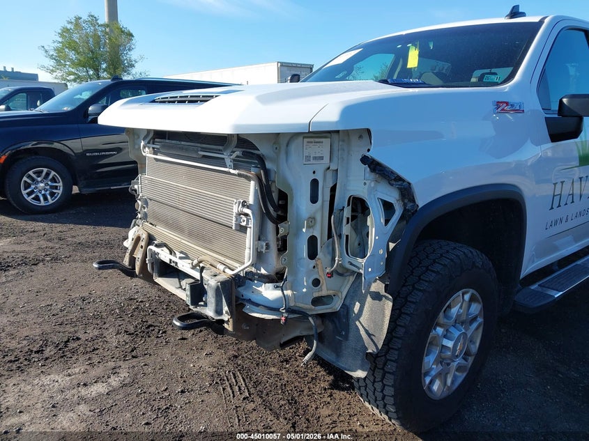 2023 CHEVROLET SILVERADO 2500HD auction photo 6
