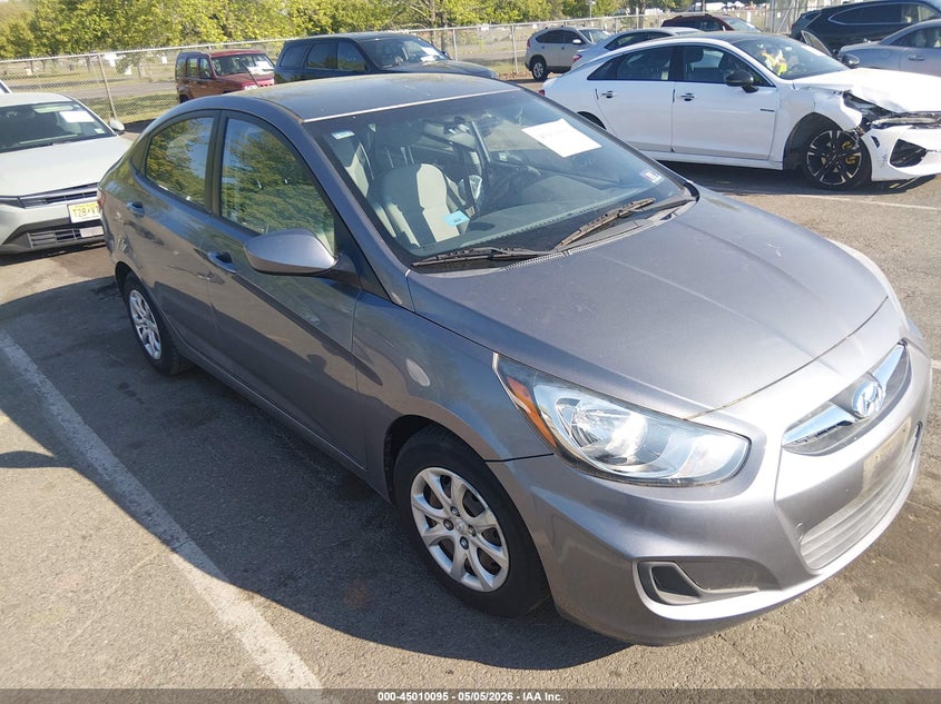 2014 HYUNDAI ACCENT GLS