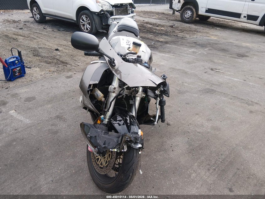 2003 HONDA CBR900 auction photo 5
