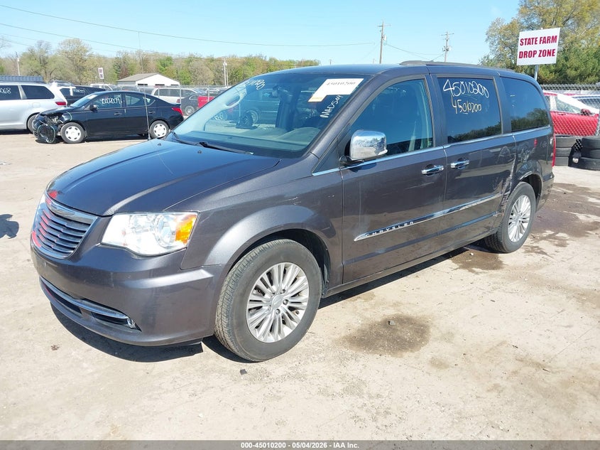 2015 Chrysler Town & Country Touring-L 2C4RC1CGXFR674667 photo 1