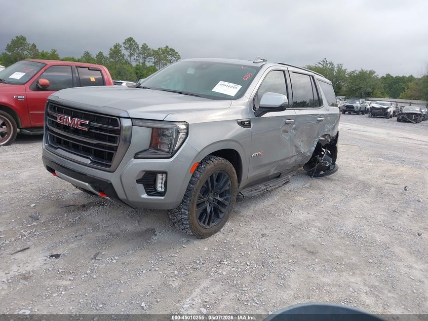 2024 GMC YUKON 4WD AT4 · Photo 2