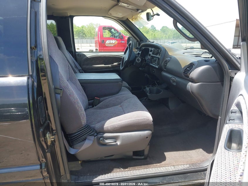 1999 Dodge Ram 1500 St
