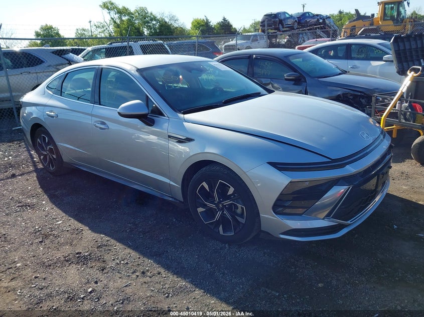 2025 Hyundai Sonata Sel