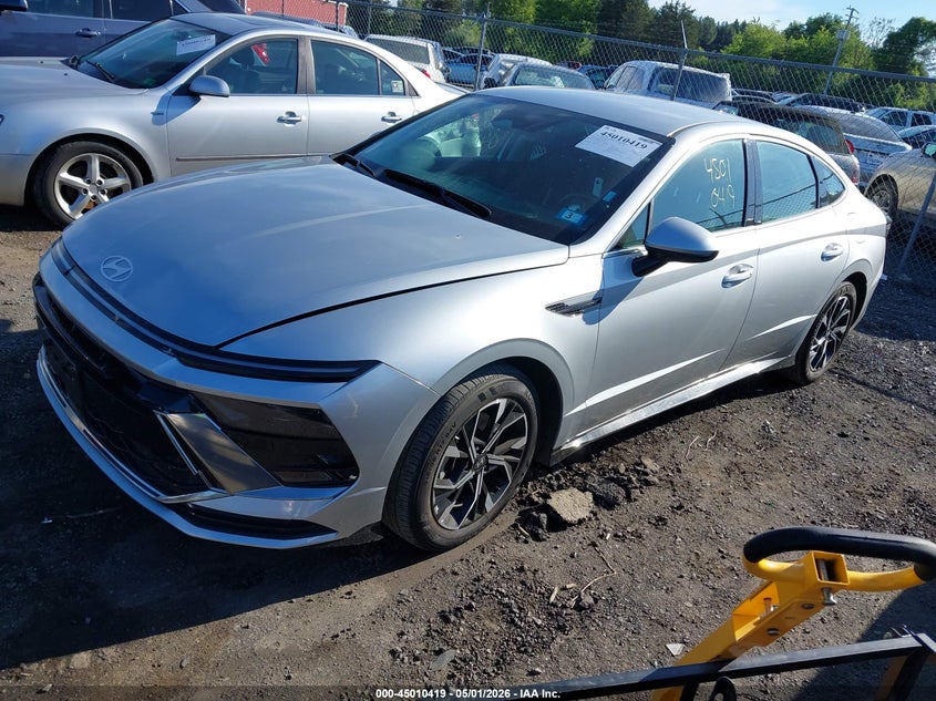 2025 Hyundai Sonata Sel