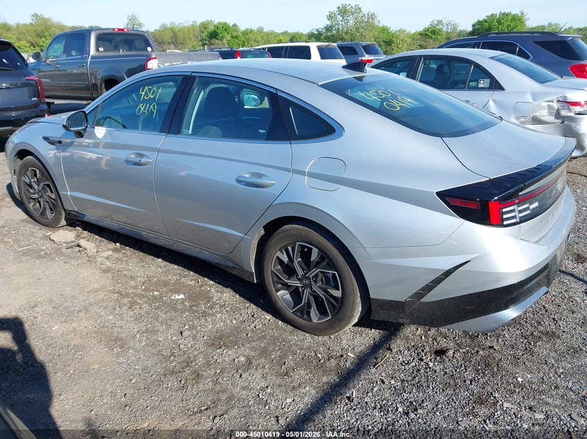 2025 Hyundai Sonata Sel