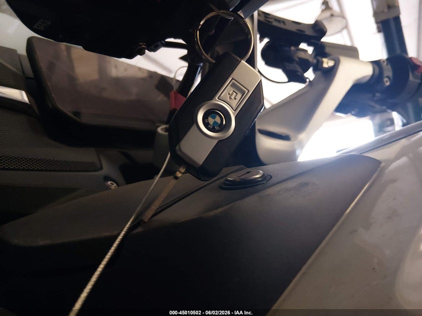 2023 BMW R 1250 Rt VIN: WB10L0302P6G40138 Lot: 45010502