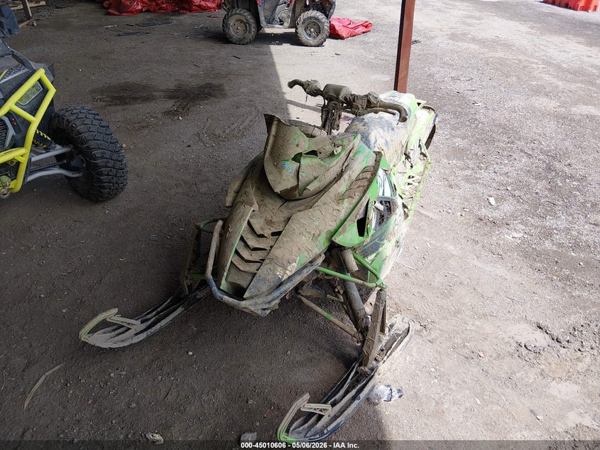 2014 Arctic Cat Zr 9000 VIN: 4UF14SNWXET115592 Lot: 45010606