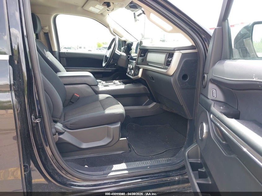 2024 FORD EXPEDITION auction photo 5